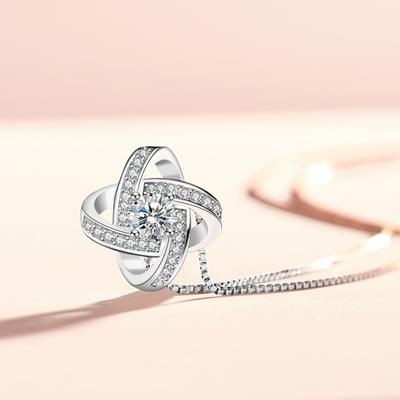S925 Sterling Silber Live vierblättriges Kleeblatt Temperament Halskette weibliche japanische und koreanische Mori-System einfache Nische Mode verwoben Anhänger