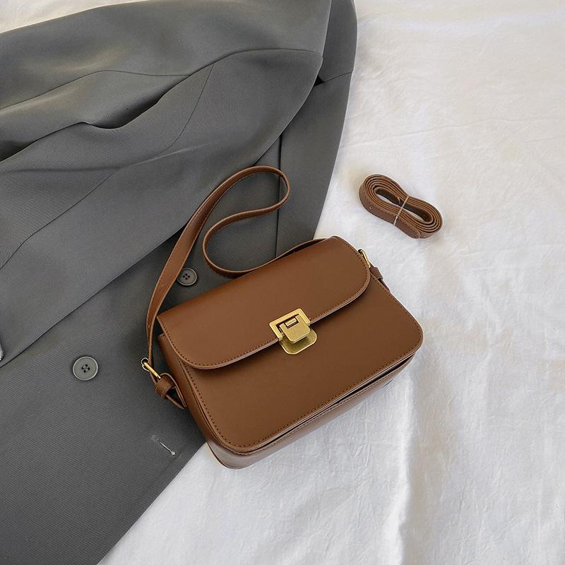 2025 bag women's winter new trend fashion simple messenger bag retro foreign style shoulder bag simple small square bag