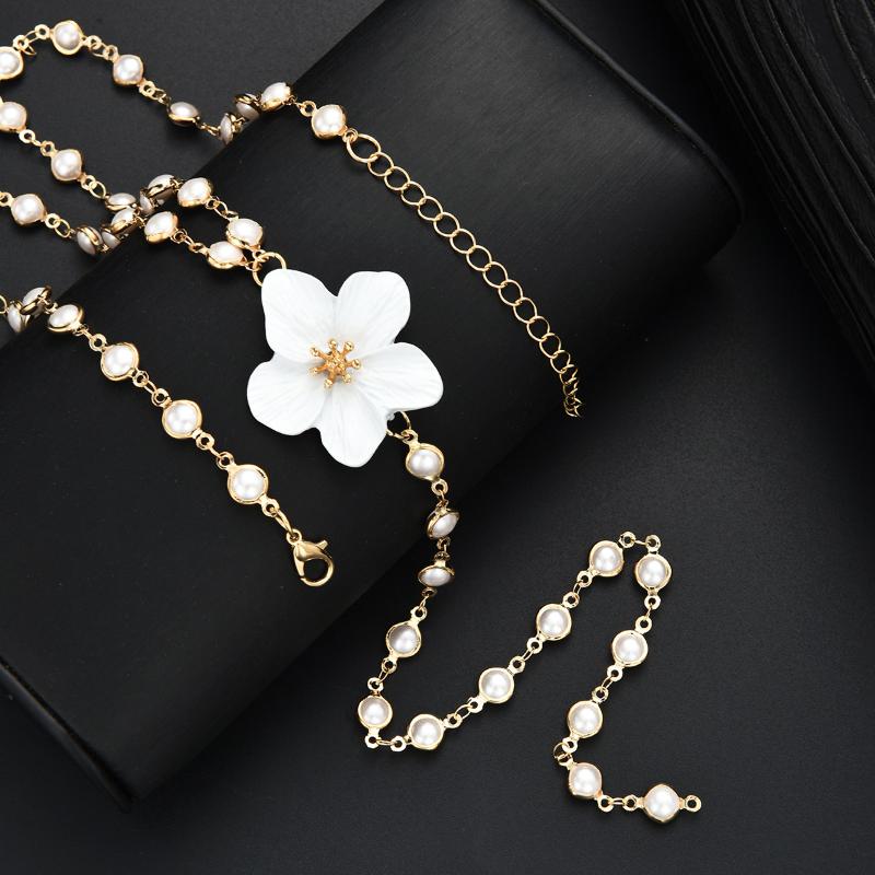 Luxury Colorful Crystal Tassel Necklace For Women Exquisite Flower Shiny Rhinestone Choker Bohemian Vacation Party Jewelry Gift