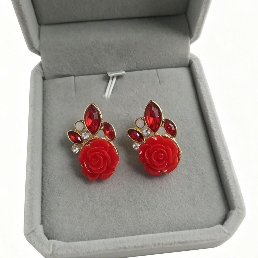 Vintage Rose Flower Stud Earrings: European & American Fashion Jewelry