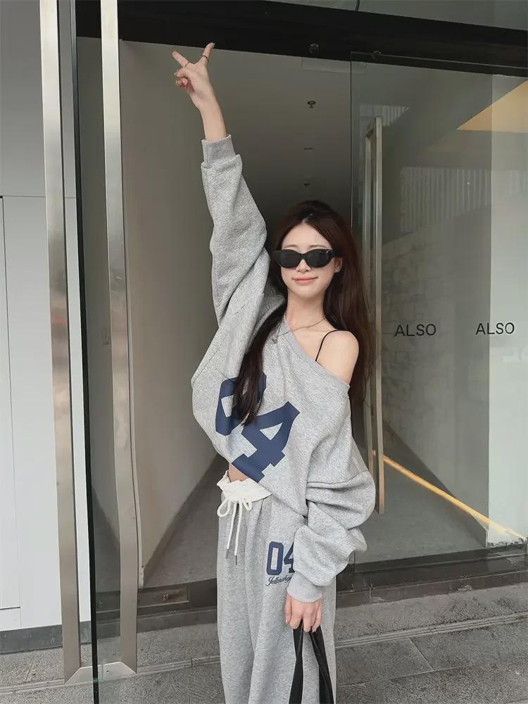 2024 Spring/Fall Women's Asymmetrical Shoulder Digital Print Sweatshirt & Loose Trousers Set