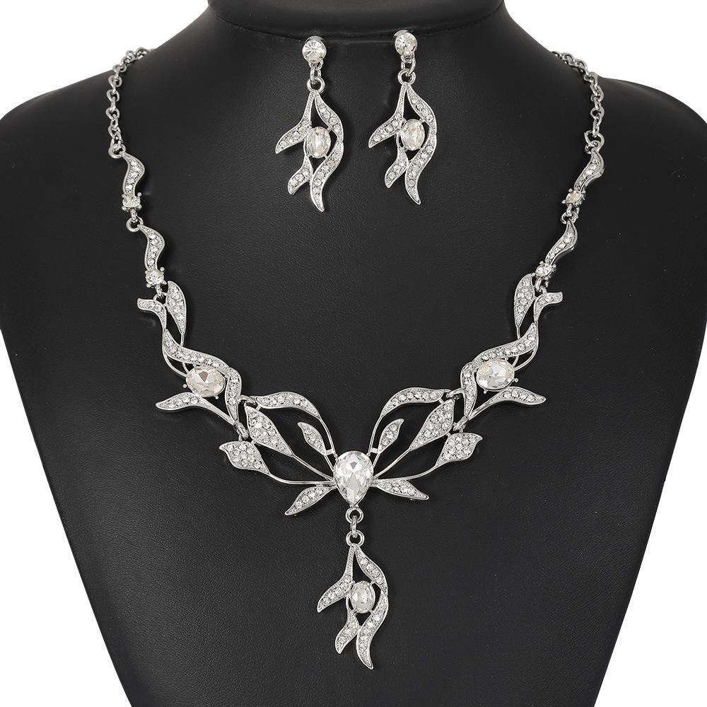 Necklace Earrings Jewelry Set Bridal Diamond Set Chain Light Luxury Niche Premium Jewelry Temperament Clavicle Chain