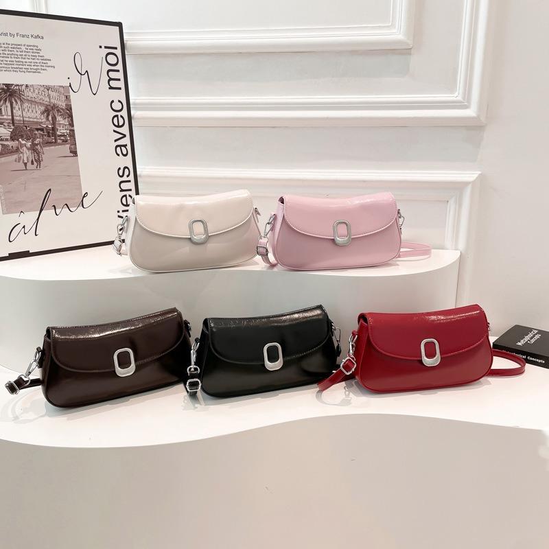 High-end fashion saddle bag women's new trend versatile messenger bag niche design casual women's bag