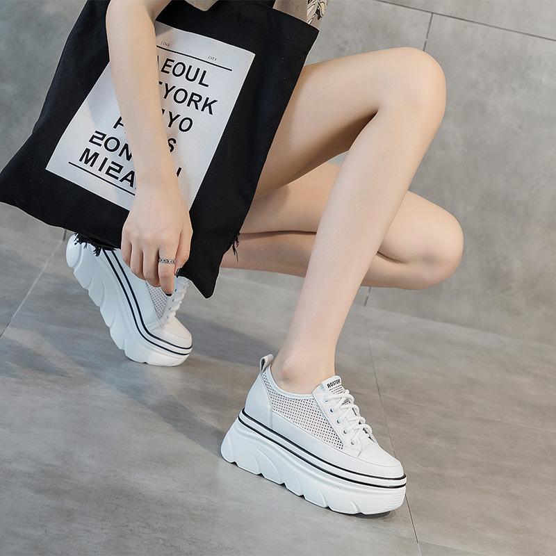 2025 new ins trendy sports and leisure thick-soled breathable leather Forrest Gump dad shoes women's small size height-increasing women's shoes