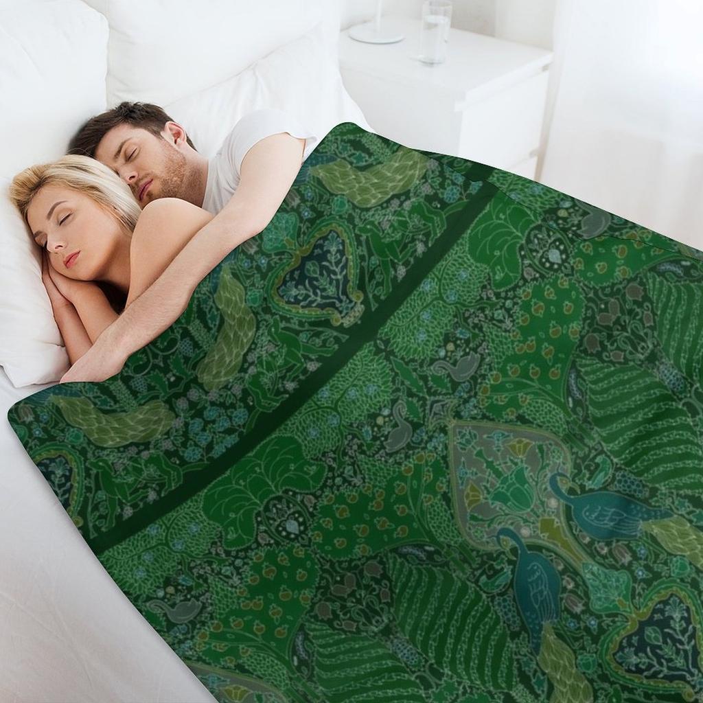 Peacock Art Deco/Art Nouveau In Arsenic Green Throw Blanket Bed Decorative Beds Plush for Winter Blankets