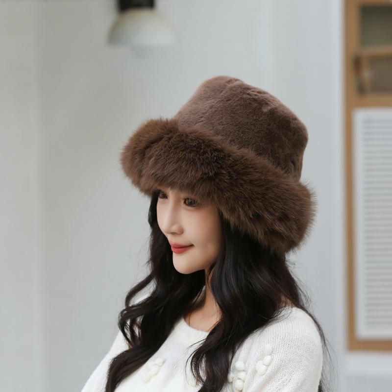 Hat for Women Autumn and Winter Plush Fashionable Fisherman Hat Small Face Warm Cute Ear Protection Lei Feng Hat