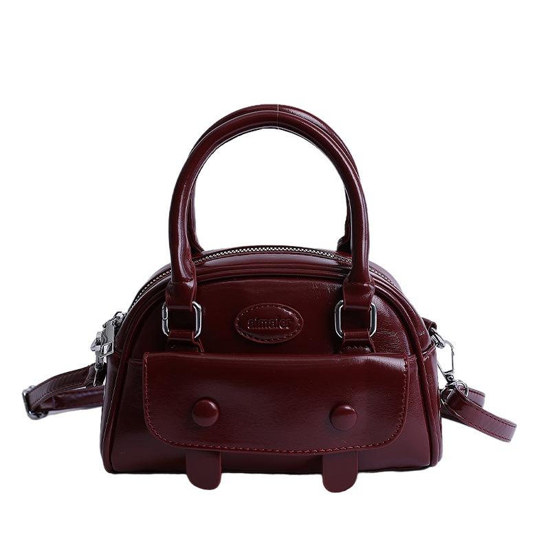 

New Versatile Shoulder Bag Niche Simple Handbag Trendy Premium Messenger Women s Backpack Bowling Bag червоний