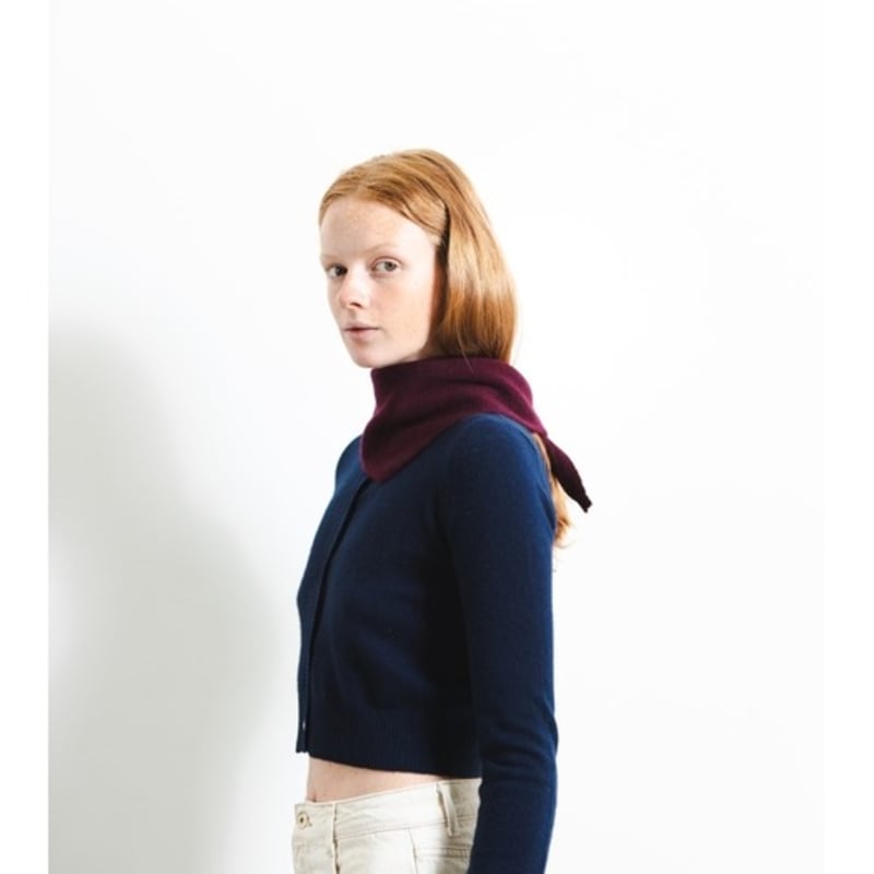 Pure Cashmere NYC TRIANGLE SCARF_Burgundy