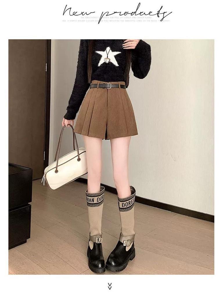 Women's Autumn High-Waisted Corduroy Wide-Leg Shorts – Slimming Pleated Bootcut Casual Wear.