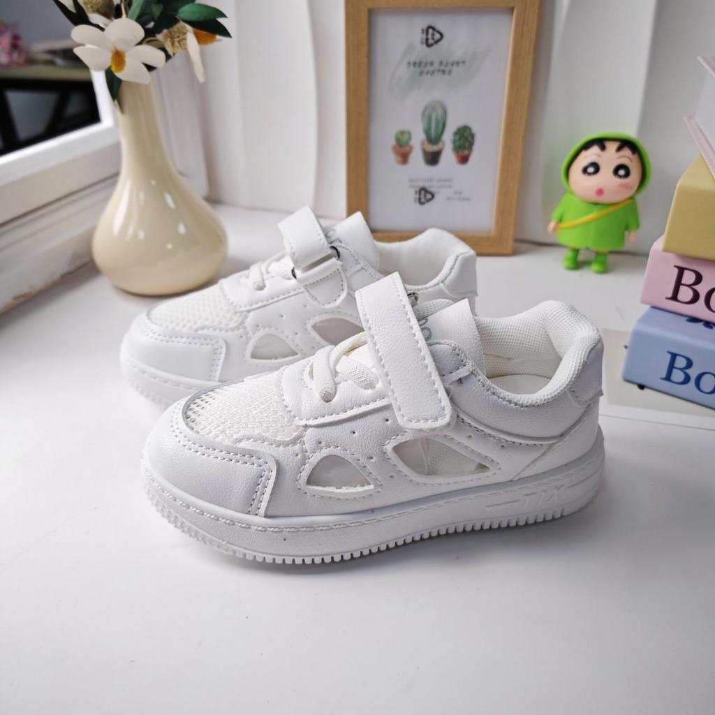 Kids' Leather Sports Shoes - New Spring/Autumn Style for Boys & Girls with Soft Soles, Perfect for School