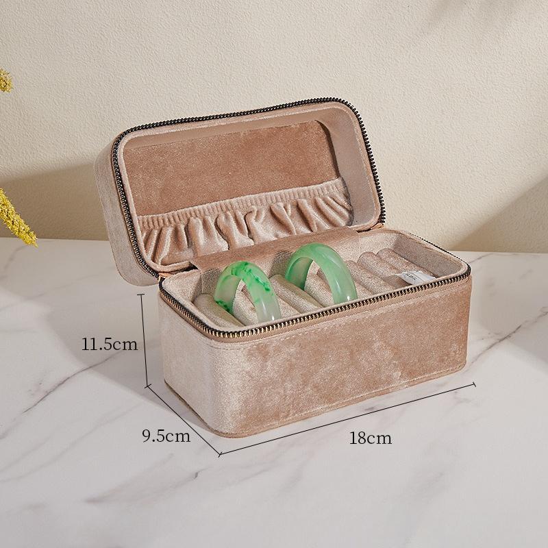 

Portable Jewelry Storage Box Valuable Bracelet Protect Case Travelling Trinket Organizer Boxes Household Bracelet Display Cases светло-коричневого
