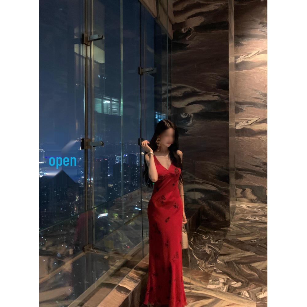 

Летнее облегающее длинное красное платье с глубоким V-образным вырезом для пляжного отдыха XL (110-120 lbs)