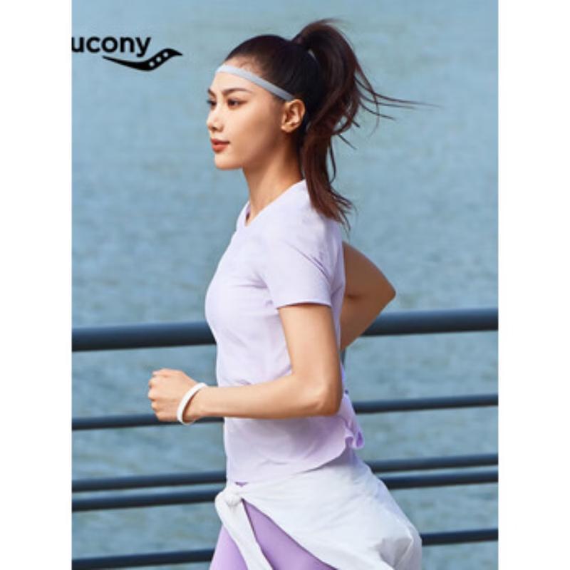 SAUCONY Women s Short Sleeve Quick-Dry Sport T-Shirt M