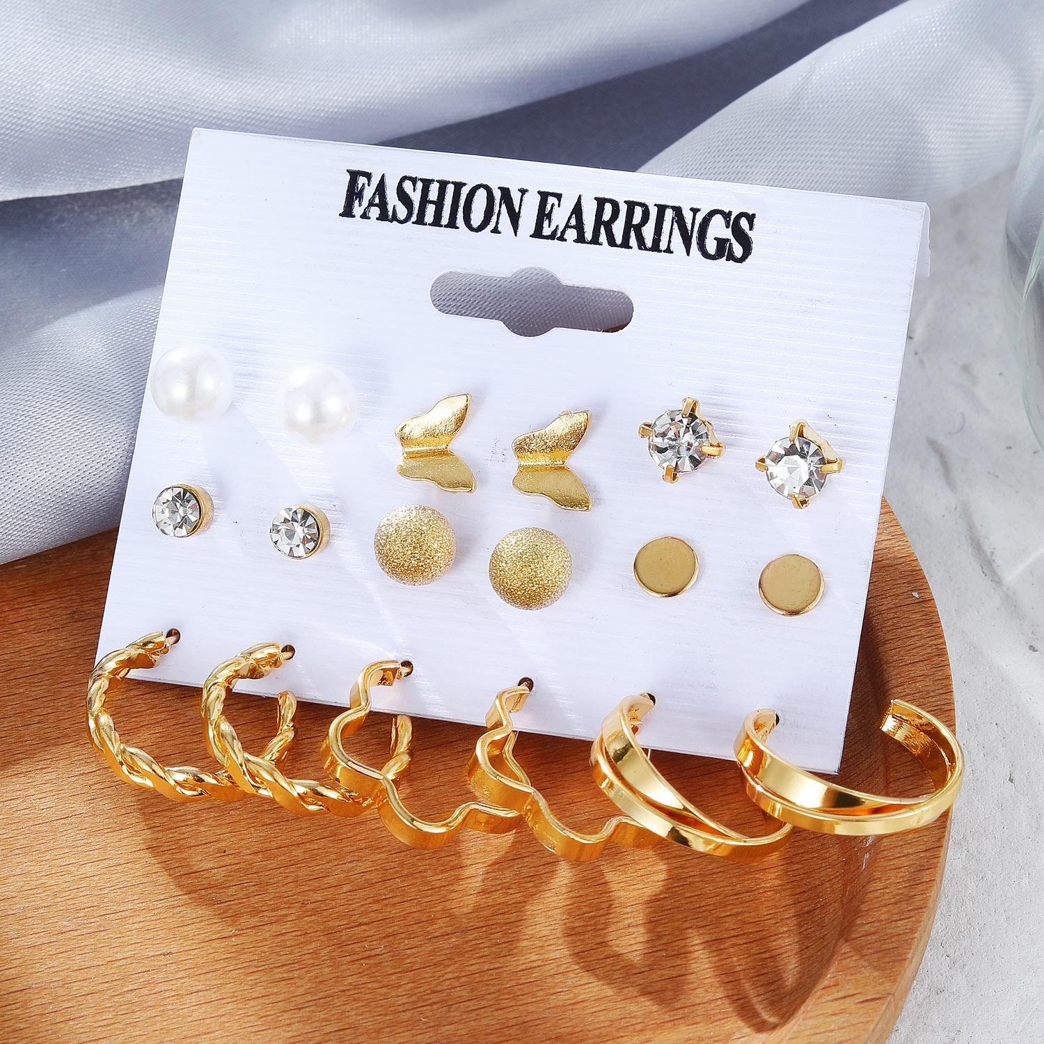 

2023 Новые большие круглые серьги с жемчугом, модные летние милые золотые роскошные женские аксессуары для вечеринок, элегантные серьги в европейском франке, ювелирные изделия 2 золотой