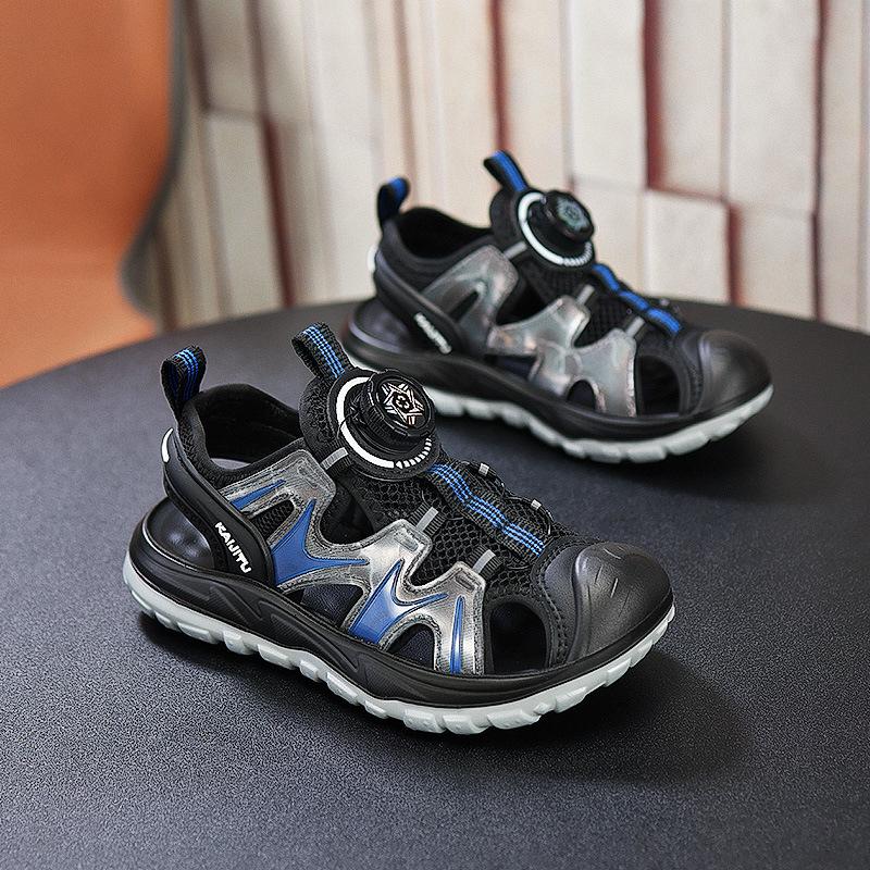 

Classmates summer new middle-aged and older children s non-slip soft-soled bag head sandals children s hollow mesh breathable non-slip beach shoes 38