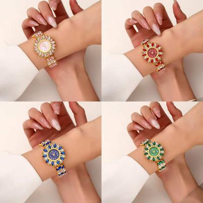 New Creative Flower Curve Design Flower Shape Diamond Women's Quartz Watch Bracelet Watch