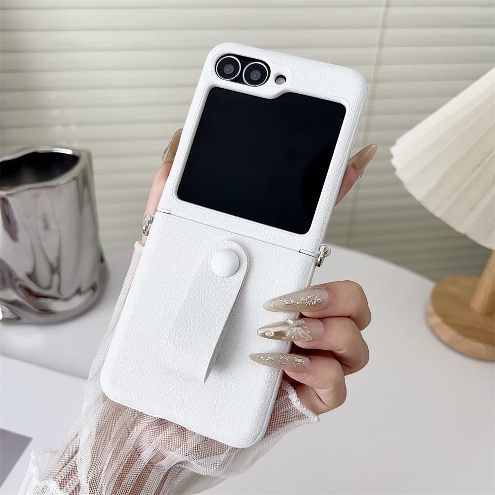 

Для Samsung Galaxy Z Flip 7 6 5 4 Чехол-бампер с кольцом-браслетом из гладкой кожи Мягкий роскошный ударопрочный матовый чехол для Samsung Z Flip 7 6 Galaxy Z Flip4 белый