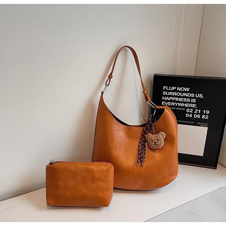 2025 New Simple Texture Casual Tote Bag Retro Large Capacity Commuter Bag Fashionable Child and Mother Bag