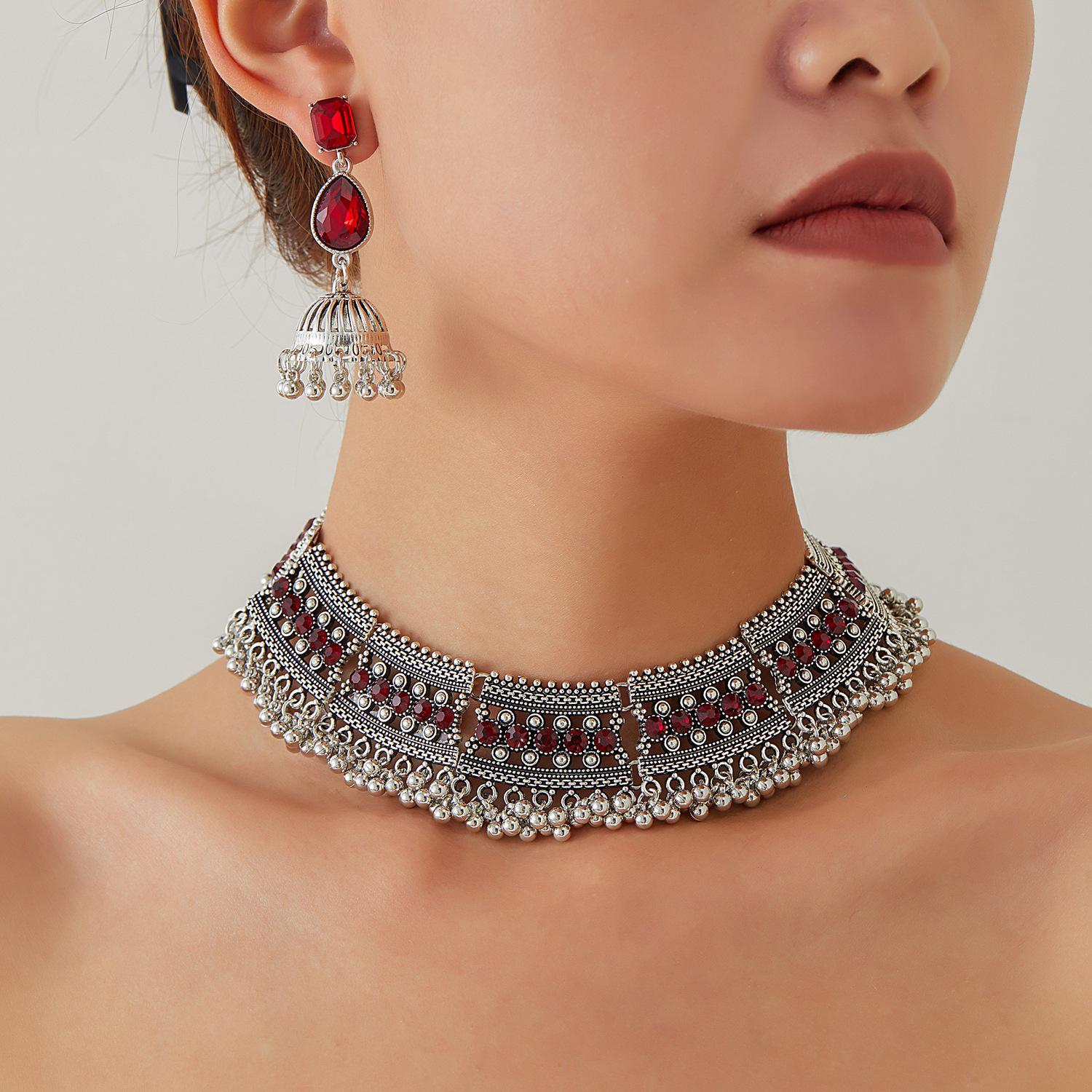 European & American Retro Rhinestone Beaded Tassel Earrings & Necklace Set
