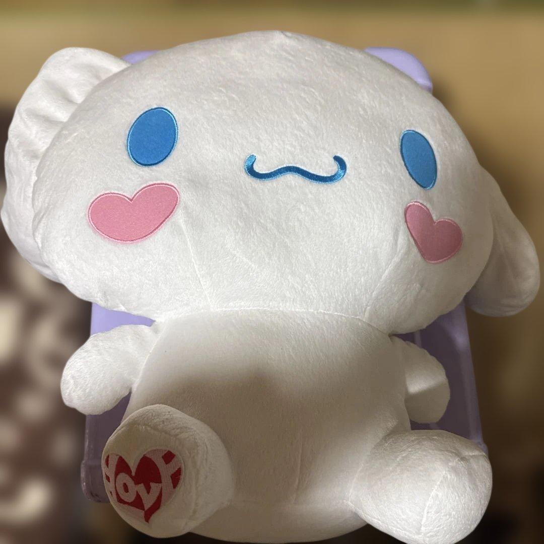 cinnamon roll stuffed animal