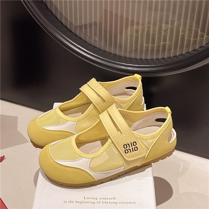 Soft-soled mesh women's new summer versatile casual sports board shoes flat Mary Jane shoes