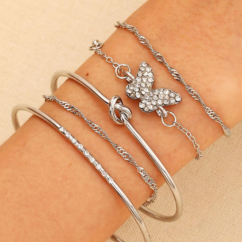 Vintage Mehrschichtiges Kettenarmband Set für Damen – Trendiger Europäischer Stil, Retro Minimalistischer Handschmuck, Grenzüberschreitende Heißverkauf Accessoires