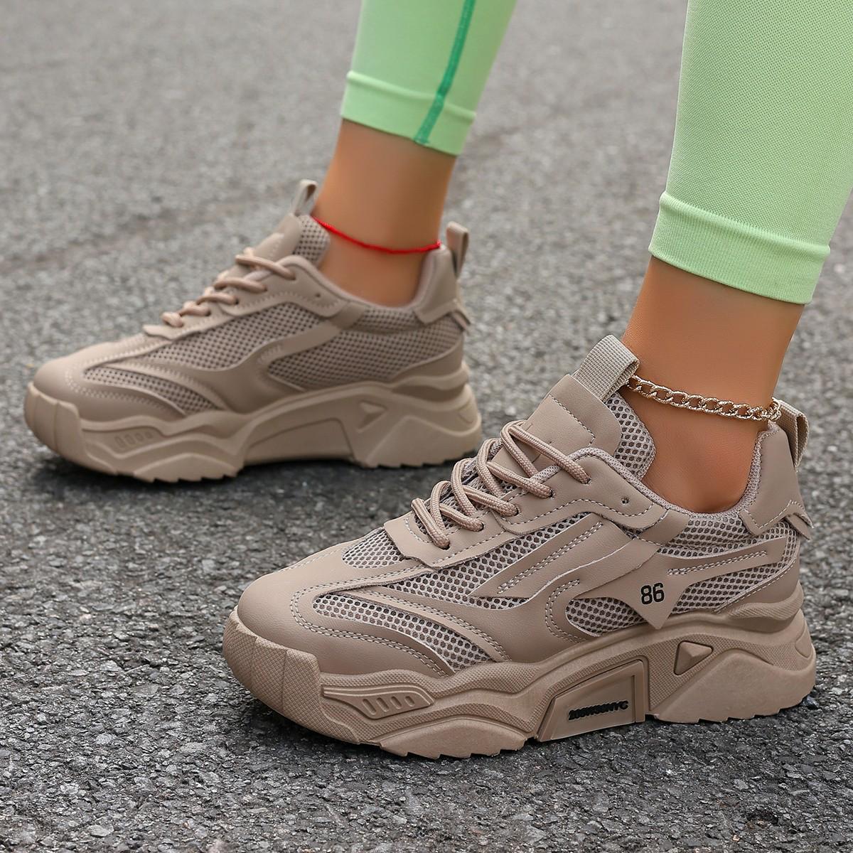 

Модные сетчатые туфли для пап на весну и лето — конфетного цвета, дышащие, на толстой подошве, универсальные спортивные кроссовки 36