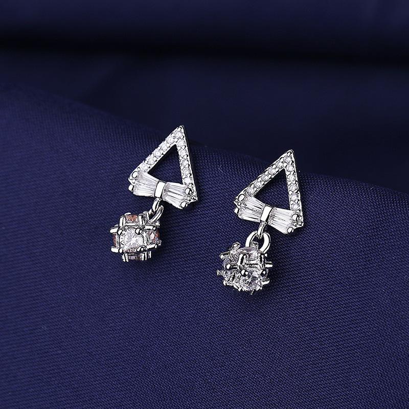 Fine Jewelry 925 Sterling Silver Earrings Inlaid with Zircon Crystal Flower Earrings Charm Jewelry for Women Gift Engagement