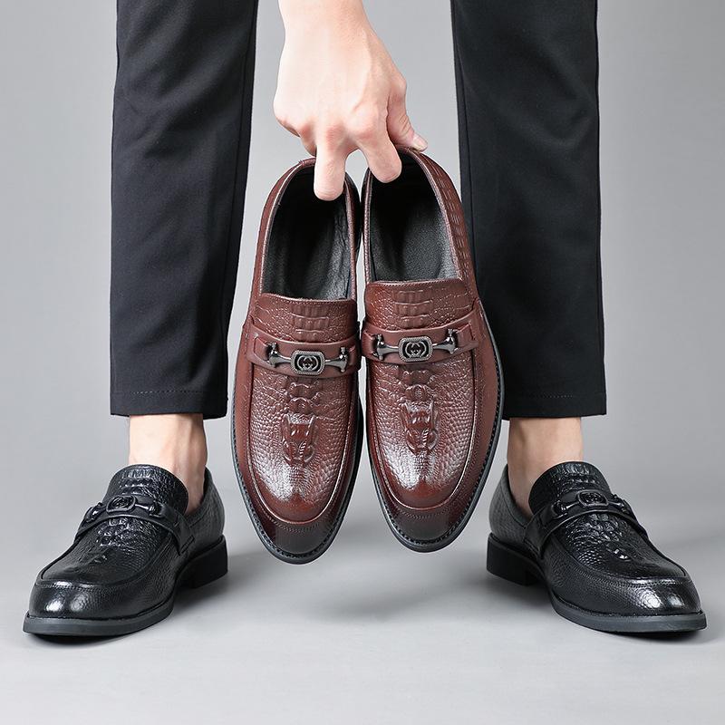 New first-layer cowhide men's leather shoes business dress gentleman pointed British style men's shoes leather men's shoes soft