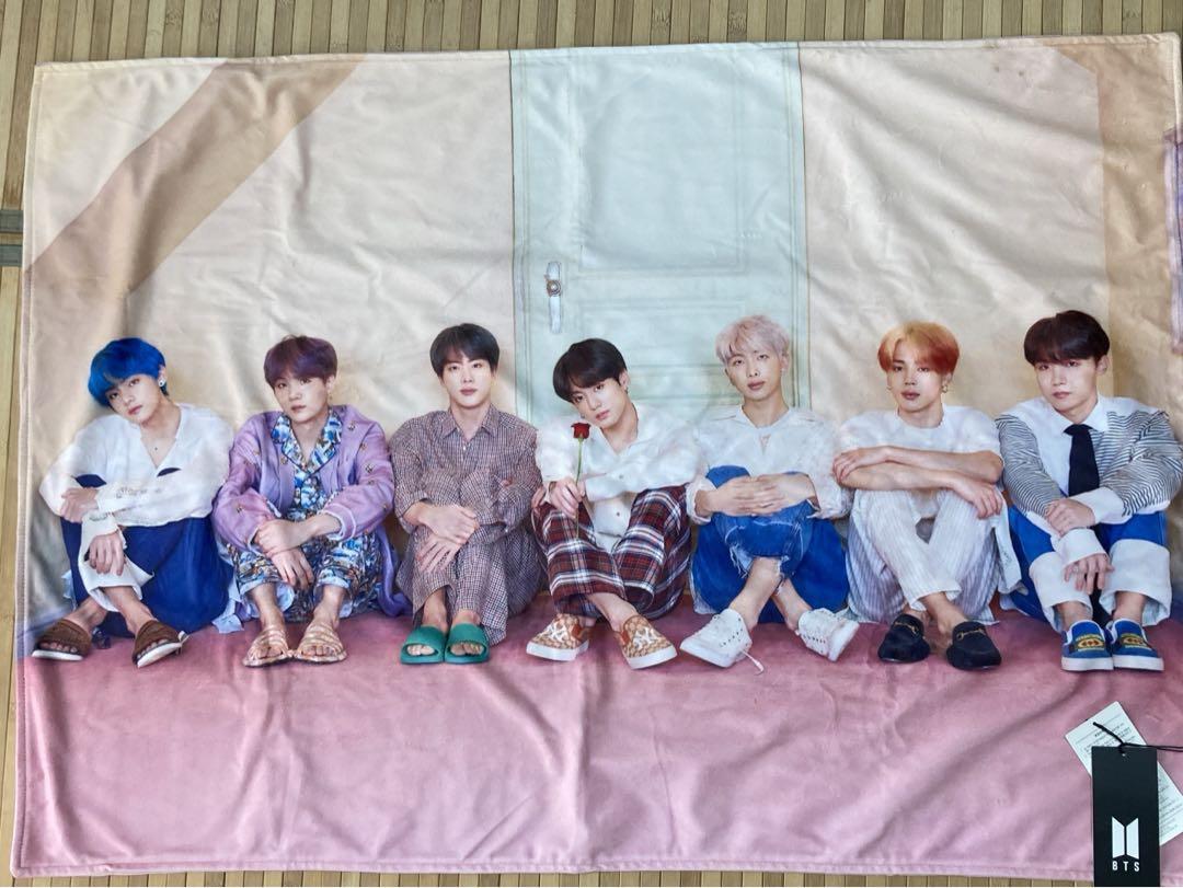 

[USED] Tagged! Official BTS Home Blanket