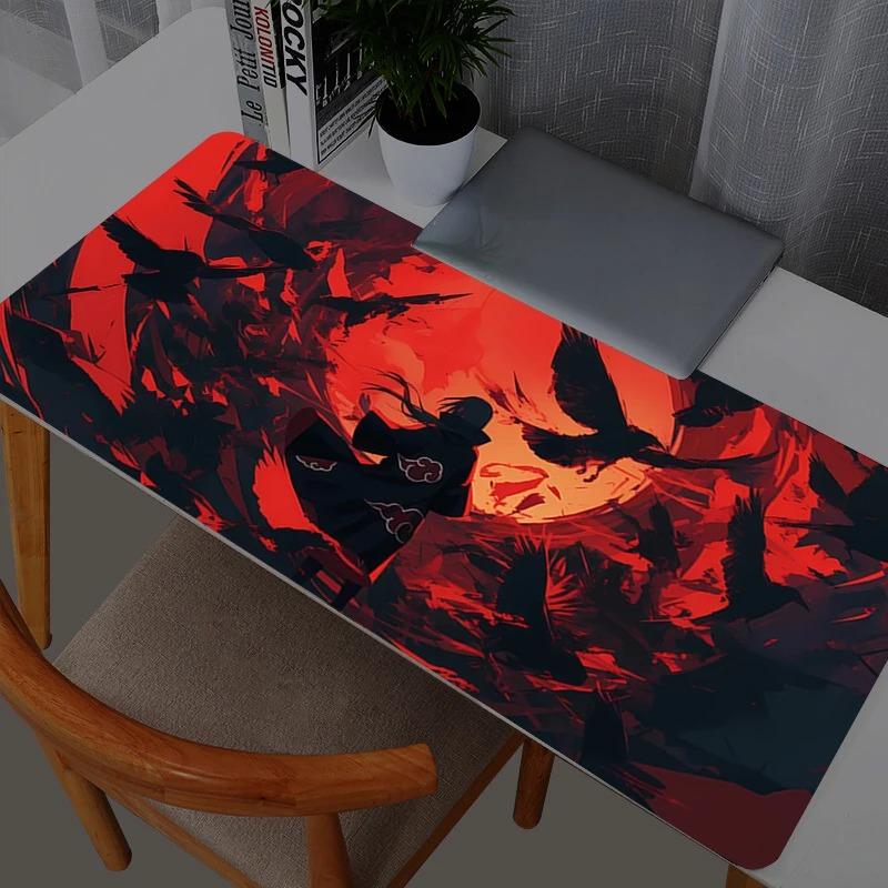 Alfombrilla de ratón Anime Naruto Itachi Uchiha Gamer Grande XXL Tableta Teclado Varmilo Alfombra Kawaii Accesorios de Gaming Alfombrilla de ratón