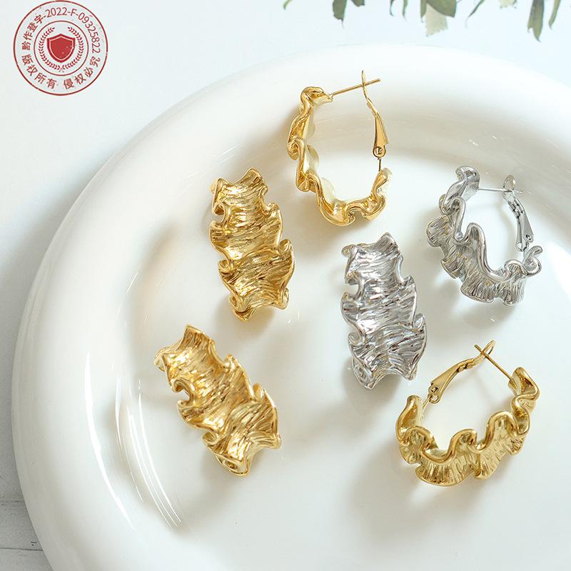 Gold Plated Jewelry Earrings Women 18k Gold Plated Stainless Steel Geometric Fold Texture Huggie Earrings