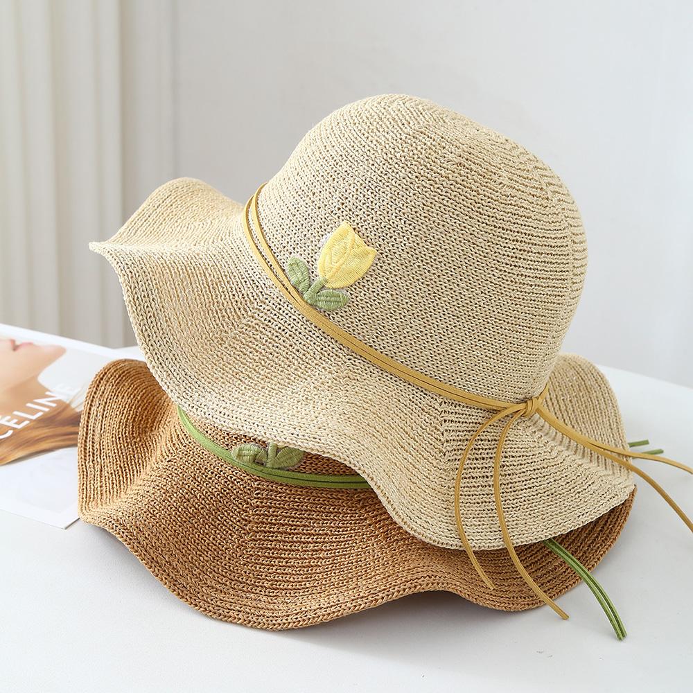 Foldable Summer Beach Sun Hat Women's Wide Brim Straw Hat Tulip Breathable Fashionable Coastal Sun Protection Hats