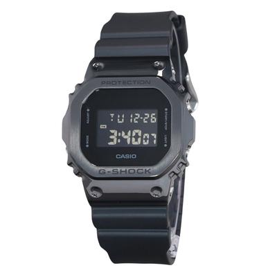 G-Shock Dijital Metal Çerçeve Reçine Kayış Kuvars GM-5600UB-1 200M Erkek Saati