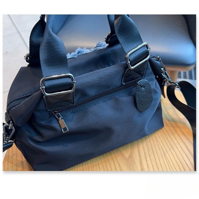 Fashion Bag Women's New Handbag Tote Bag Waterproof Nylon Shoulder Bag Cute Bear Sticker Versatile Messenger Bag with Small Bag