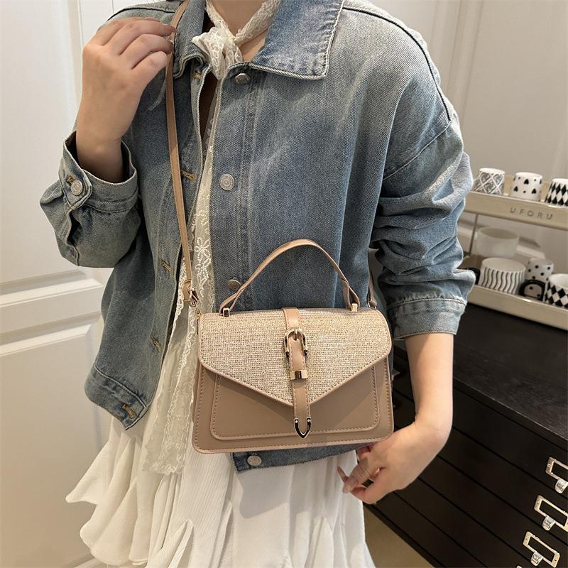 Commuter Niche Design Messenger Bag Women's Bag New Premium Handbag Simple Shoulder Bag Texture Small Square Bag