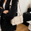 Bao Nu's New Handbag Is Versatile and Fashionable, and It Is A Small Square Bag with One Shoulder