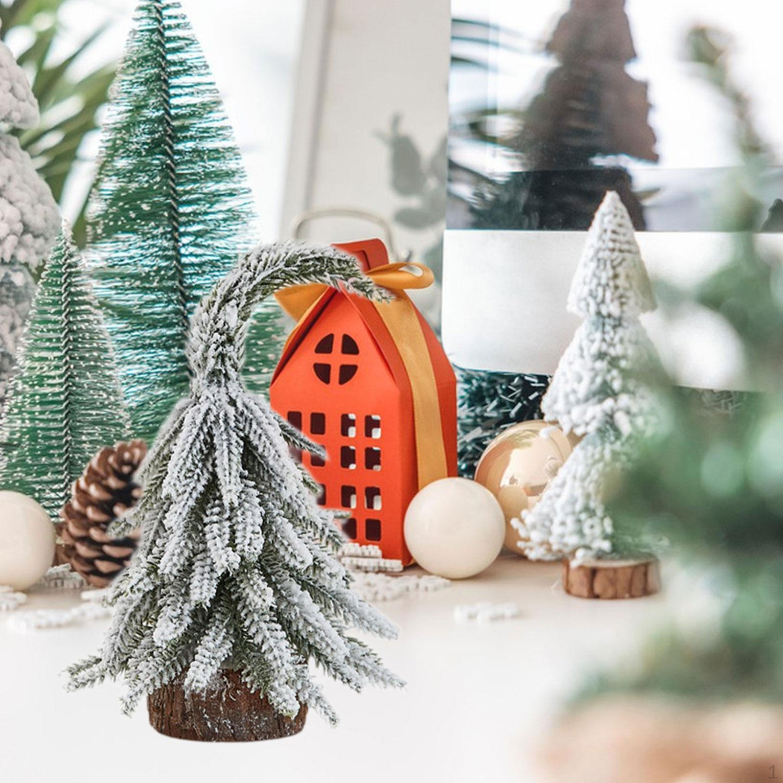 

Компактная искусственная новогодняя елка для праздничных торжеств и декора офиса 20 cm