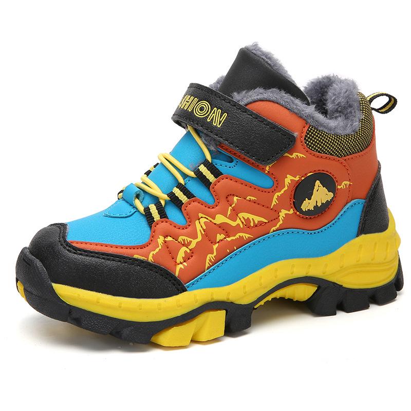 Warm Boys' Winter Snow Boots with Plus Velvet, Thickened for Northeast Weather, Suitable for Big Kids.