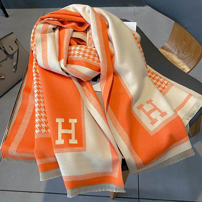 Classic Fashion Letter Thousand Birds Grid Imitation Cashmere Scarf Women's Winter Thickened Double Sided Air Conditioning Shawl Scarf Women's
