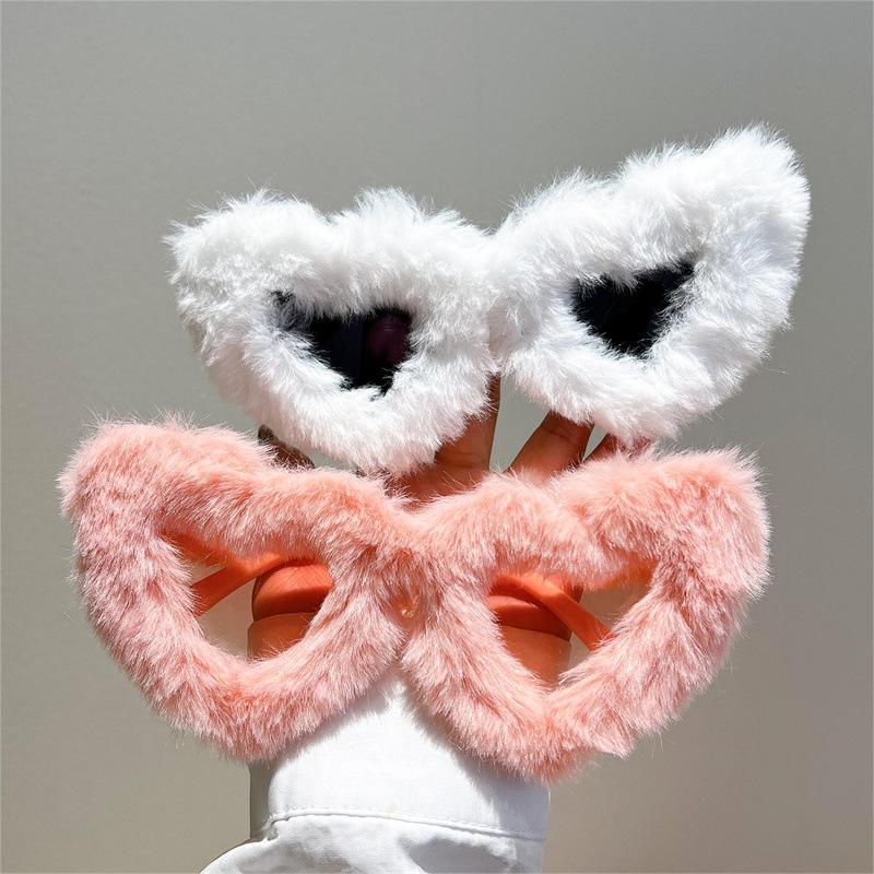 3 Pairs Heart Shaped Furry Sunglasses Women Fashion Cute Winter Outdoor Shades Trendy Original Sun Glasses