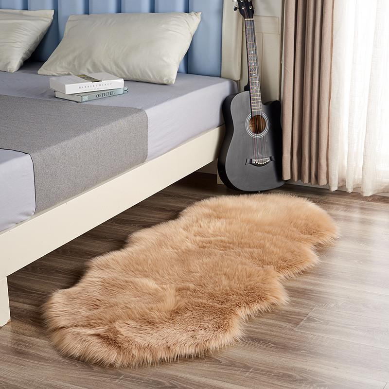 Polyester Plush Area Rug For Bedroom Living Room Non Slip Modern Home Decor