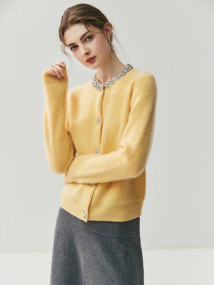 Korean Style Women's Cashmere Cardigan with Rhinestone Neckline, Solid Color, Long Sleeve for Autumn/Winter