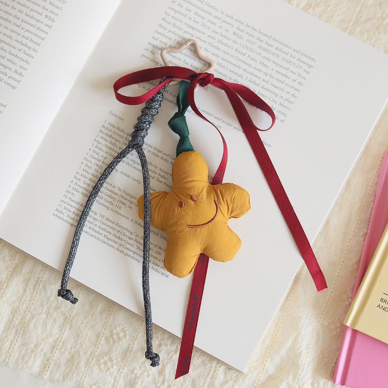 

Корейский милый тканевый брелок для ключей в виде цветка, мультяшный цветочный брелок, подвеска, украшение для сумки, держатель для ключей для пары, подарки жёлтый