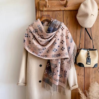 Accessoires – Schals & Tücher
