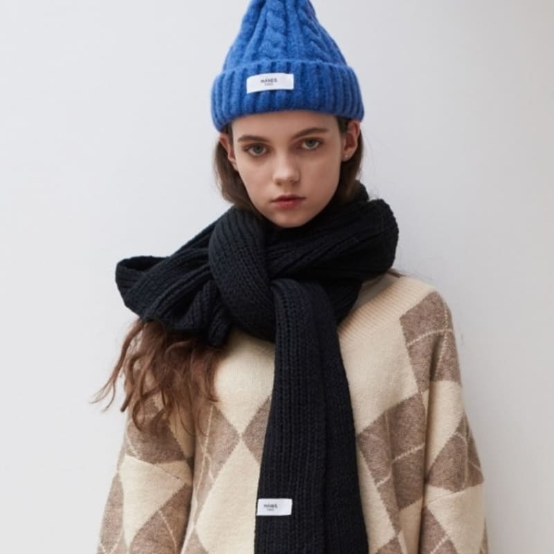 MANES Saintes Strickschal (4 Farben)