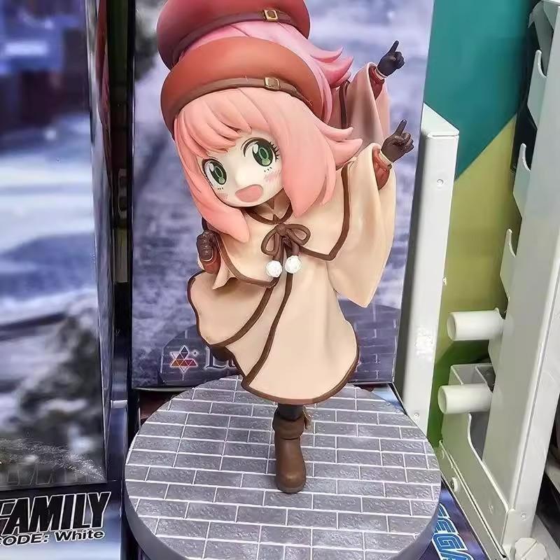 Anime spy playing house around cute red hat winter clothing Ania figure beautiful girl desktop ornament gifts