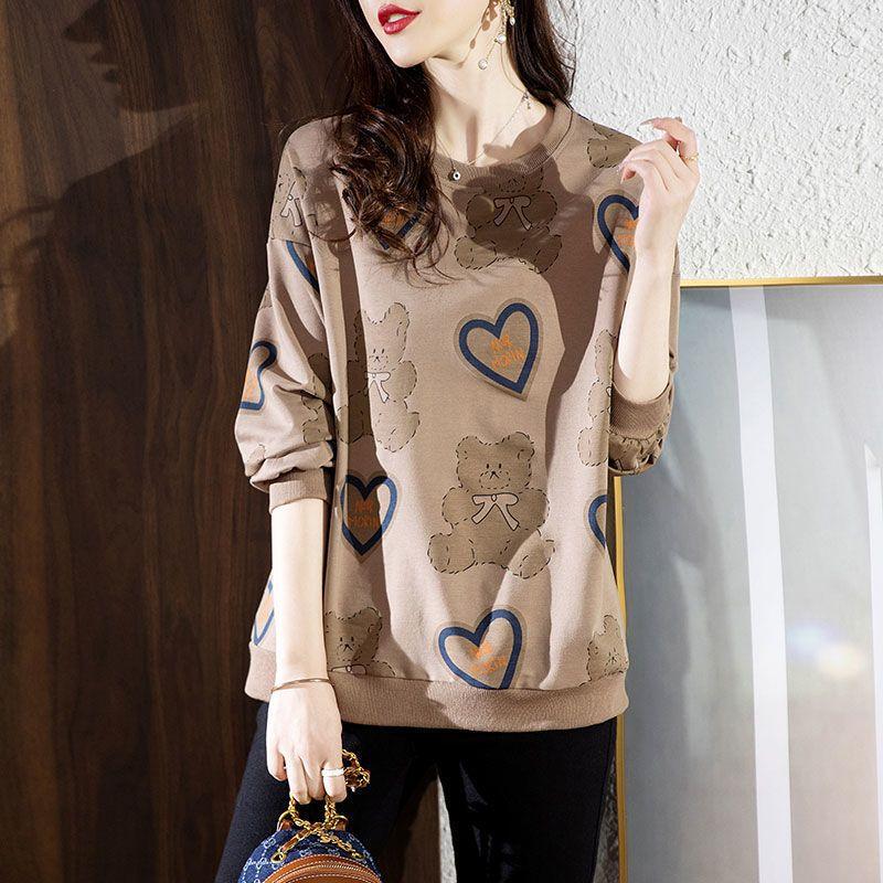 Dámský pulovr s malým potiskem medvídka ve velkých velikostech s dlouhým rukávem jarní a podzimní volný top