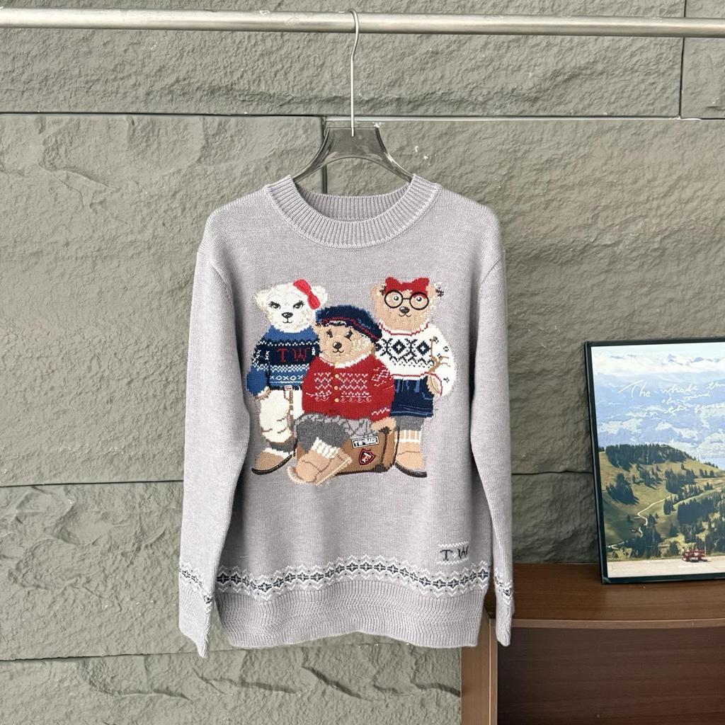 Women's Cute & Comfortable Big Bear Winter Pullover Sweater