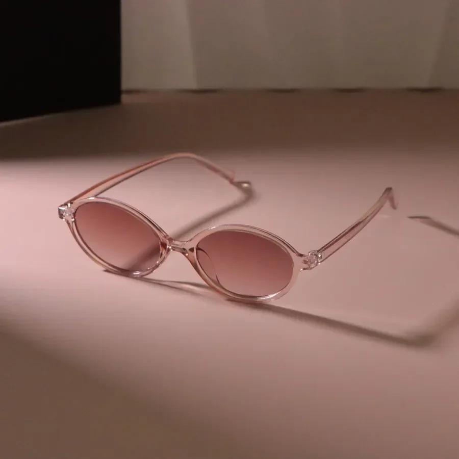 

Luxurious Small Frame Sun Glasses Women Men Oval Sunglasses Female Casual Black Colors Mirror Designer Brand Fashion